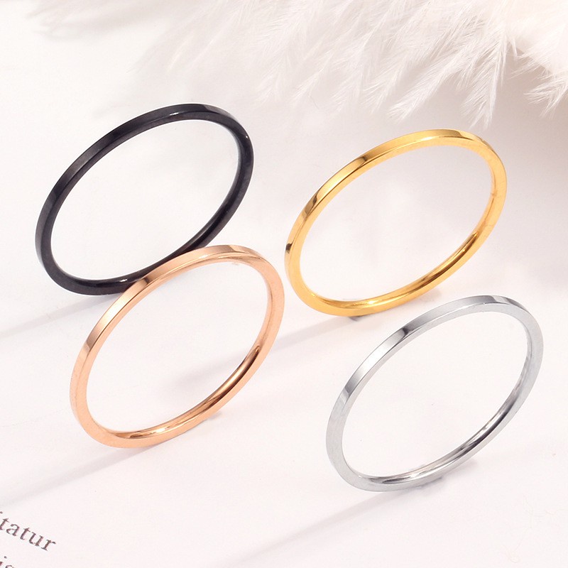 1 ชิ้น Luxsury Silver Rose Gold Plated Titanium Steel Wedding แหวนหมั้นแหวน