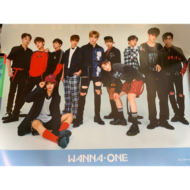 ขาย! โปสเตอร์ WANNAONE-1st mini album sky1
