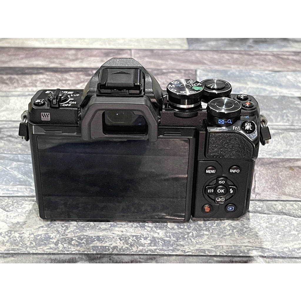 กล้องถูก Olympus EM10 iii มาค3 Vlog ไลฟสด - pajao_yukubrao - ThaiPick