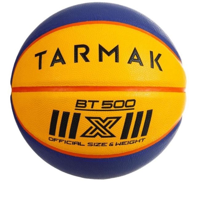 ✨HOT Item✨ ลูกบาสเก็ตบอลให้สัมผัสที่ยอดเยี่ยมสำหรับเล่นแบบ 3 ต่อ 3 รุ่น BT500 TARMAK คุณภาพมาตรฐาน สินค้ากีฬาและกิจกรรมก