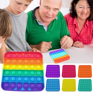 ของเล่นบีบสกุชชี่ไอศกรีมไอศกรีมสีรุ้ง Pop It Fidget สําหรับเด็กคลายเครียด
