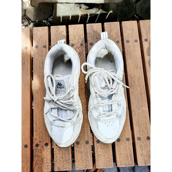 รองเท้าผ้าใบมือสอง Kappa