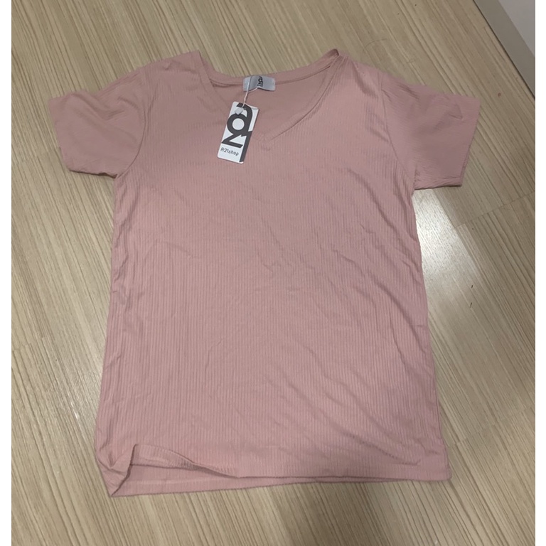 เสื้อยืดสีชมพู งานป้ายA21shop