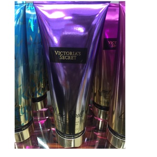 1หลอด   Victorias Secret Fragrant Lotion ,Lotion Parfumee 236ml. โลชั่นบำรุงผิวกาย กลิ่นขายดี