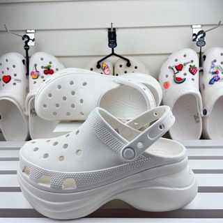 Crocs Crocs รองเท้าแพลตฟอร์มลําลอง ส้นหนา แต่งรูกลวง ลายปลาวาฬ สําหรับผู้หญิง 206302