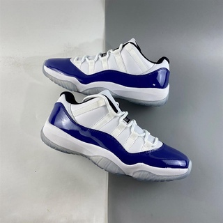 รองเท้าบาสเก็ตบอล Air Jordan 11 Low White สีดํา