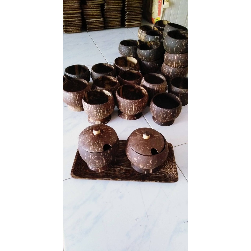 กระปุกใส่เครื่องปรุงกะลาใบละ 120 บาท