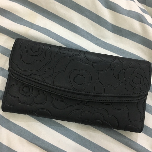 กระเป๋าสตางค์ AIIZ