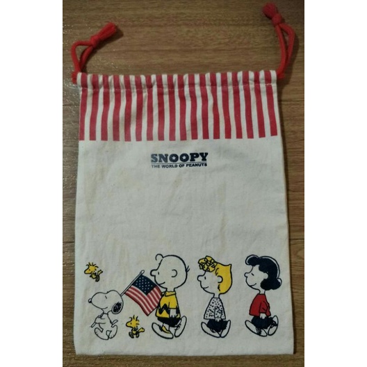 กระเป๋ามือสอง snoopy แท้