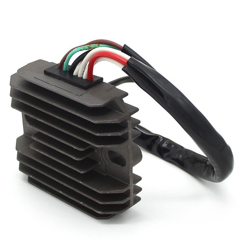 Universal แรงดันไฟฟ้า Rectifier Regulator สําหรับสกู๊ตเตอร์รถจักรยานยนต์ 1T4-8960-A0-0-00 1J7-81970-