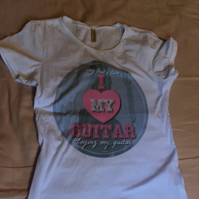 เสื้อยืด AIIZ