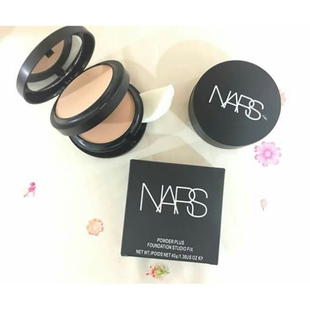 แป้งผสมรองพื้น #Nars