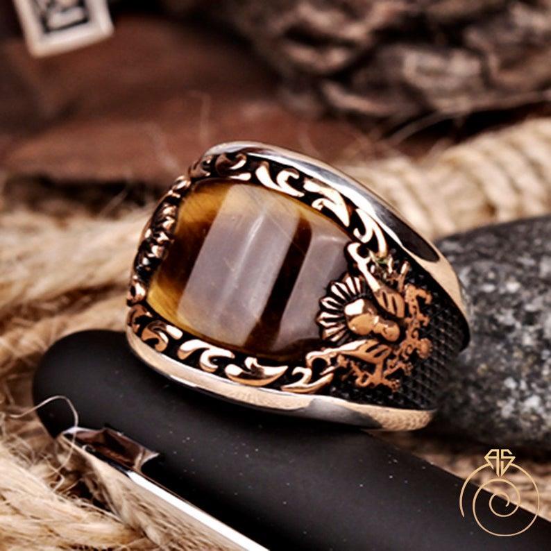 ❤แหวนแต่งงาน แฮนด์เมด ลายตาเสือ สีน้ําตาลตุรกี สไตล์เรโทร สําหรับผู้ชาย แหวน แหวนทองครึ่งสลึง แหวนแฟชั่น คริสต์มาส แหวนทอง แหวนคู่ แหวนผู้ชาย