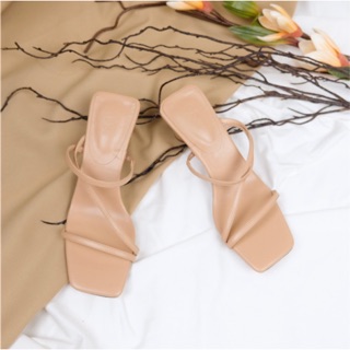 Woo Marilyn Strap Heel Sandal Faux Leather สีเบจ Honey Peach