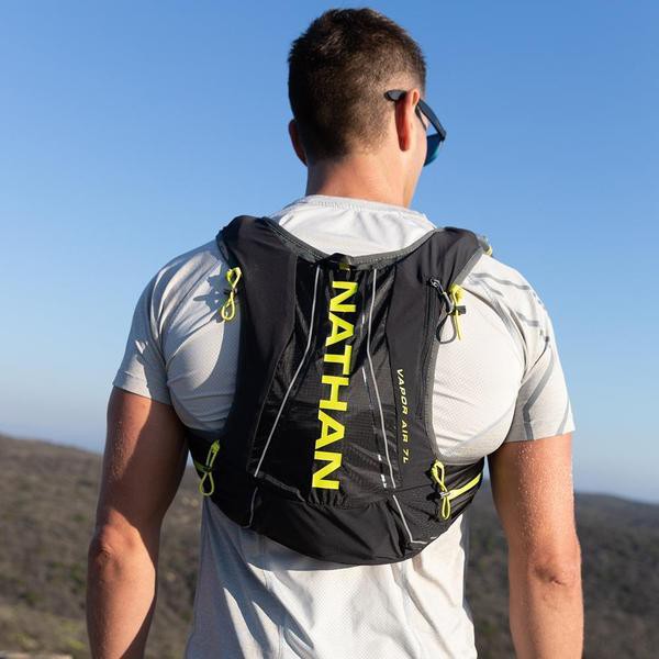 NATHAN VAPORAIR 2.0 7 LITER MEN'S HYDRATION PACK VEST เป้น้ำสำหรับวิ่งเทรล บรรจุ 7 ลิตร พร้อมถุงน้ำ 