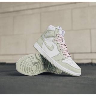 ( พร้อมส่ง ของแท้ 100% )AIR JORDAN 1 HIGH  SEAFOAM (W)