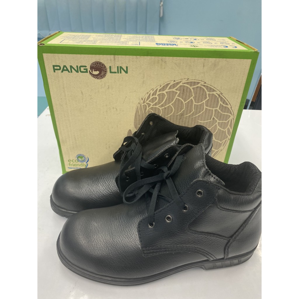 รองเท้า Safety ยี่ห้อ Pangolin สีดำ แบบหุ้มข้อ เบอร์ 8 ของใหม่