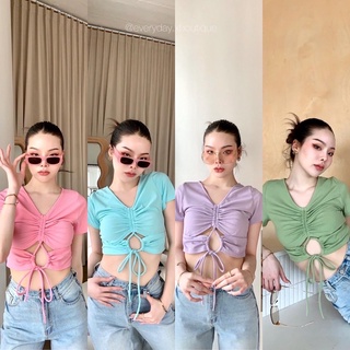 New!! Muffin crop top🧬🧁 (290฿ฟรีส่ง) เสื้อครอปแขนสั้นมาใหม่ น่ารักมากๆค่า ดีเทลไม่เหมือนใคร รูดช่วงอก สายไขว้ผูกด้านหน้า