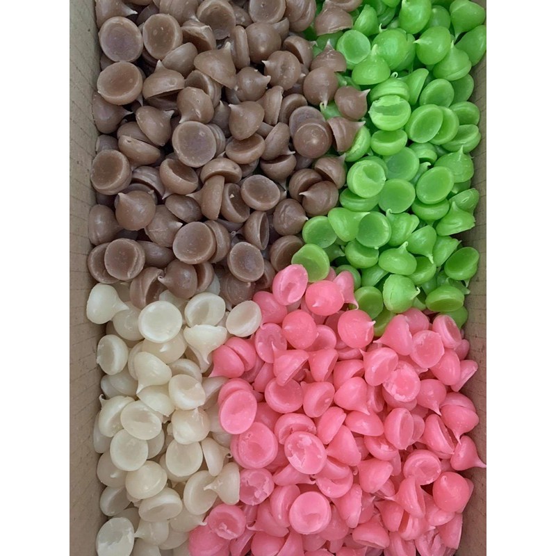 อาลัวชาววัง คละ 4 สี 360 บาท