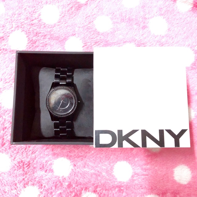 นาฬิกาข้อมือผู้หญิง ยี่ห้อ DKNY แท้💯