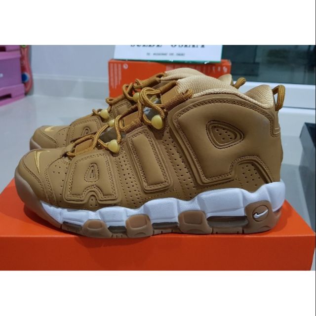 Nike air more uptempo