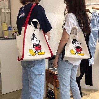 กระเป๋าสะพายผ้าดิบ Mickymouse ดีเทลขอบสี จุของได้เยอะ 🥰