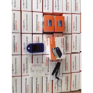 พร้อมส่ง🇹🇭🇹🇭เครื่องวัดออกซิเจนปลายนิ้วOximeter วัดชีพจร วัดค่า SpO2และตรวจวัดชีพจรปลายนิ้ว Fingertip pulse oximeter LK87