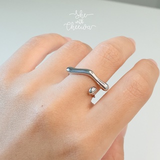 She with Cheewa | silver925 | selena ring แหวนเงินแท้ มินิมอล ทรงสุดชิคไม่ซ้ำใคร สามารถปรับขนาดตามนิ้วได้เลยค่ะ