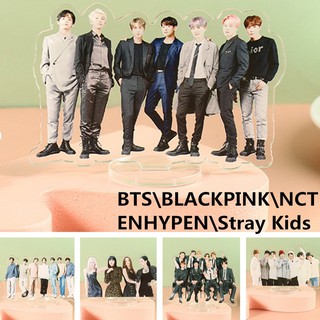 Kpop BtsBlackpinkNctNctEnhypenStray โมเดลตุ๊กตาของเล่นสําหรับเด็ก 1ชิ้น