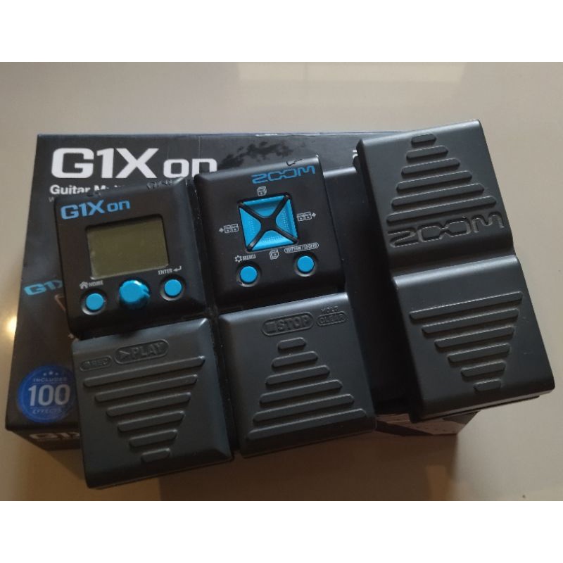 เอฟเฟคกีตาร์  Zoom G1Xon มีแป้นเหยียบ มือสองสภาพดี ใช้งานได้ปกติ มีกล่อง