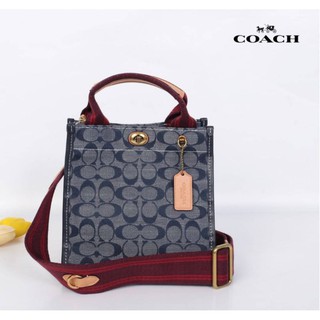 COACH Tote 22 In Signature Chambray