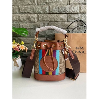 COACH C5639  DEMPSEY DRAWSTRING BUCKET 15