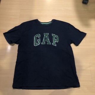 เสื้อยืดGap ขนาดอก 20.5” ยาว 25” ส่งต่อ 230 ส่งฟรี สภาพ85%