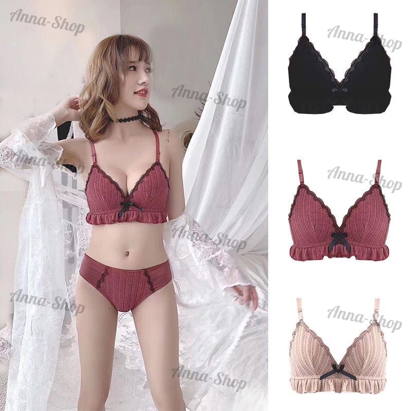 E13 เสื้อชั้นใน​ บราไร้โครง​ ทรงสวยลายลูกไม้ใส่บาย​เก็บทรงสวย