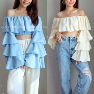 Ruffle crop top เสื้อครอปตัวสั้นแขนยาว ดีเทลแขนเย็บเลเยอร์เป็นชั้นๆ