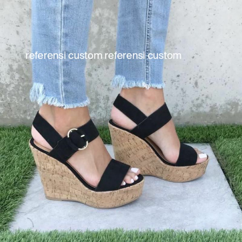 รองเท้าส้นเตารีดแบบกําหนดเอง Cathy Wedges ขนาดใหญ่ Wedges Jumbo Wedges ขนาดใหญ่