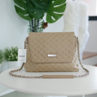 แท้💯% ango Quilted Crossbody Bag