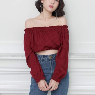 เสื้อเปิดไหล่แขนยาว