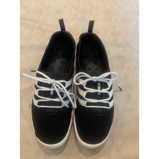 รองเท้าลำลองAdidas มือ2