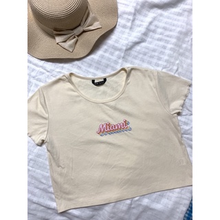 ‼️พร้อมส่ง‼️ เสื้อครอปมือ1-2 ป้ายยังไม่แกะ!! สภาพนางฟ้า!!