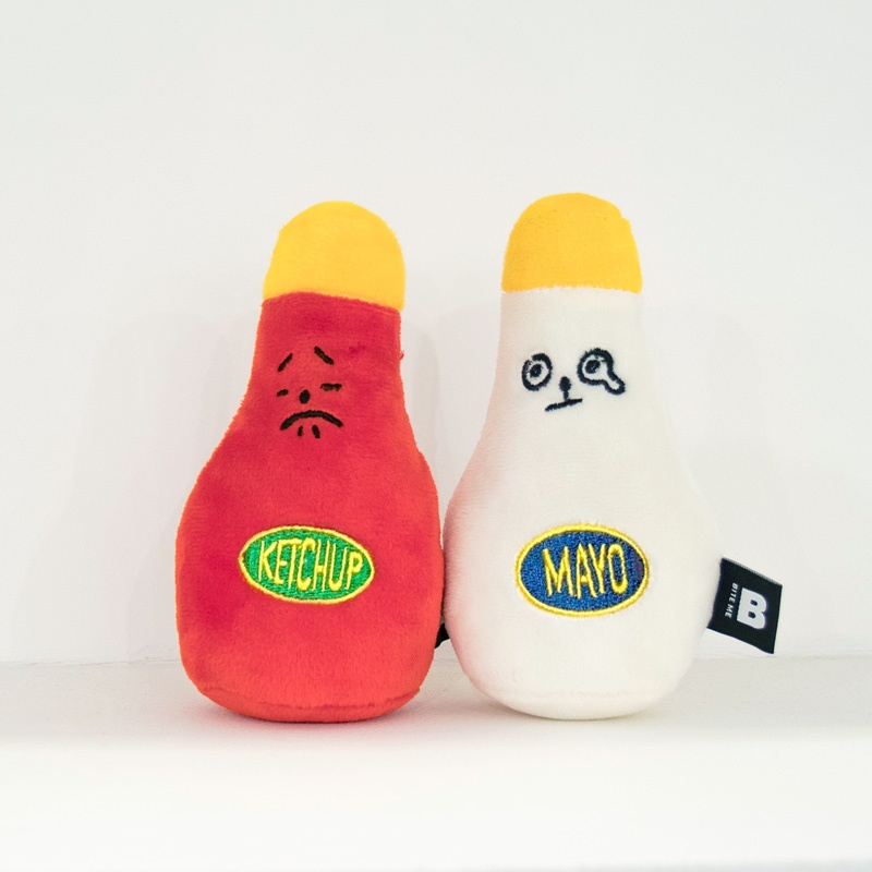 Bite Me Ketchup and Mayonnaise Dog Toy ของเล่นซฮสมะเขือเทศกับซอสมายองเนส สำหรับสุนัข นำเข้าจากเกาหลี🇰🇷