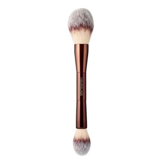 แปรงแต่งหน้า HOURGLASS Veil Powder Brush