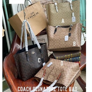 Coach Signature Tote bag