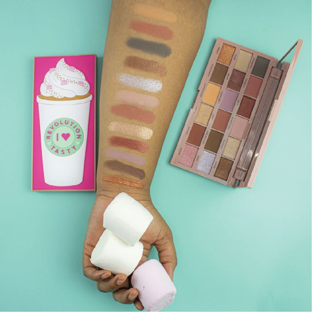 тени революшен кофе. палетка революшн кофе. Revolution coffee. One coffee place персонал. I heart revolution палетка теней.