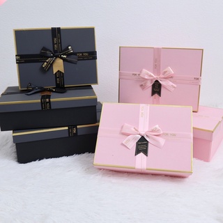 HappyLife Gift Box กล่องของขวัญ กล่องของชำร่วย กล่องกระดาษอย่างแข็ง กล่องดอกไม้ กล่องตุ๊กตา รุ่น C61307-129T