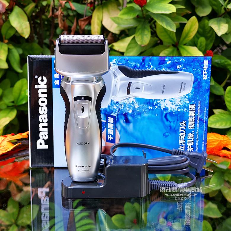 Panasonic เครื่องโกนหนวดแบบชาร์จไฟ Mens shaver รุ่น ES-RW30