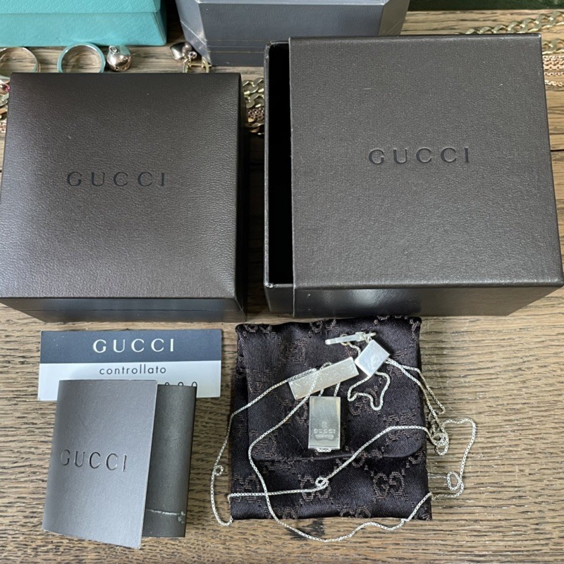 สร้อยและจี้เงินแท้925 GUCCI แท้ สร้อยยาว26นิ้ว