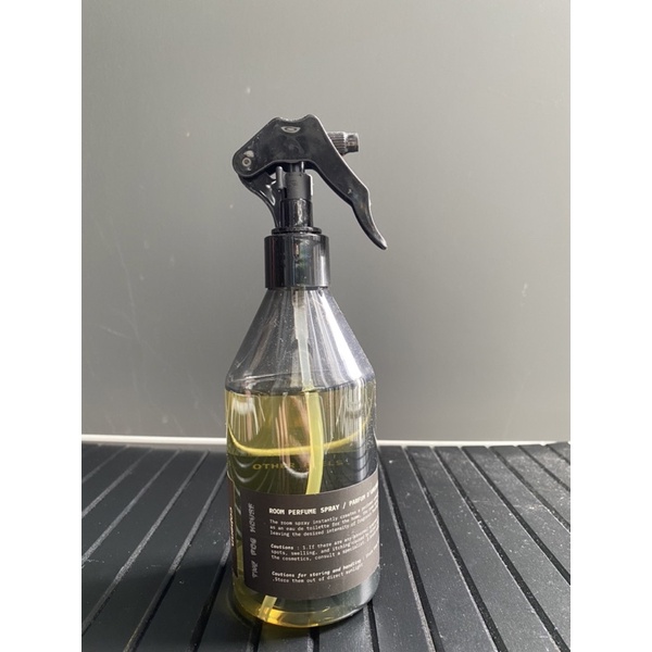 (สินค้ามือสอง ใช้ไป15%) รูมสเปรย์ Copenn Roomspray กลิ่น The Fog House