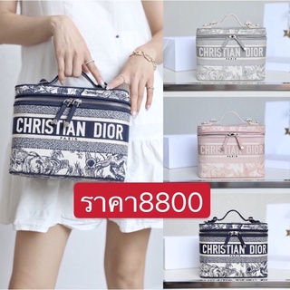 พรี​ DIOR TRAVEL VANITY Bag กระเป๋าถือกระเป๋าแฟชั่นกระเป๋าผ้าแบรนด์เนน