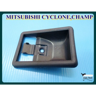 MITSUBISHI CYCLONE CHAMP DOOR HANDLE SOCKET "BLUE" LH&amp;RH (1 PC.)  // เบ้ารองมือเปิดใน สีน้ำเงิน ใช้ได้ทั้ง ซ้าย และ ขวา